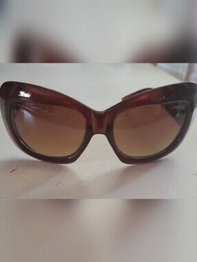 Women's Classic Oversized Frame